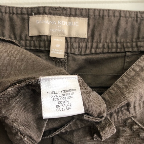 Banana Republic Martin Fit cargo cropped pants - Picture 7 of 7